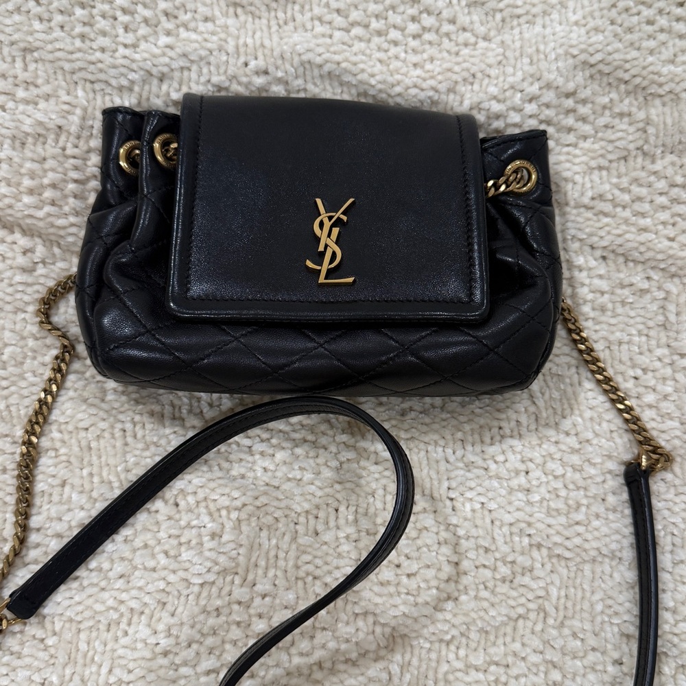 Yves Saint Laurent mini Nolita Lambskin - Picture 2 of 5